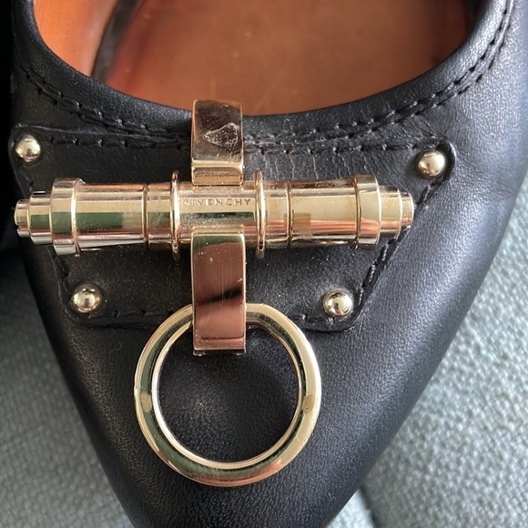 Givenchy Leather Flats - Picture 4 of 16